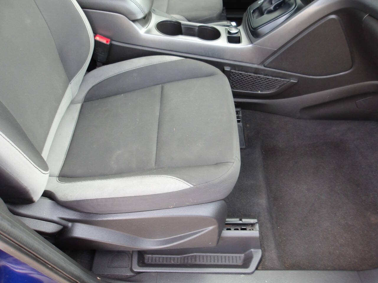 Used 2014 Ford Escape S FWD image 18