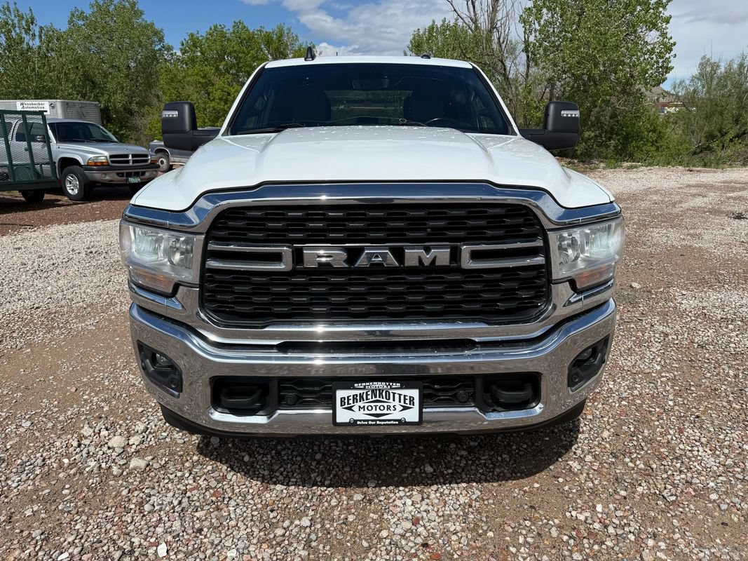 Used 2024 RAM 2500 Big Horn w/ Off Road Package AWD/4WD image 10