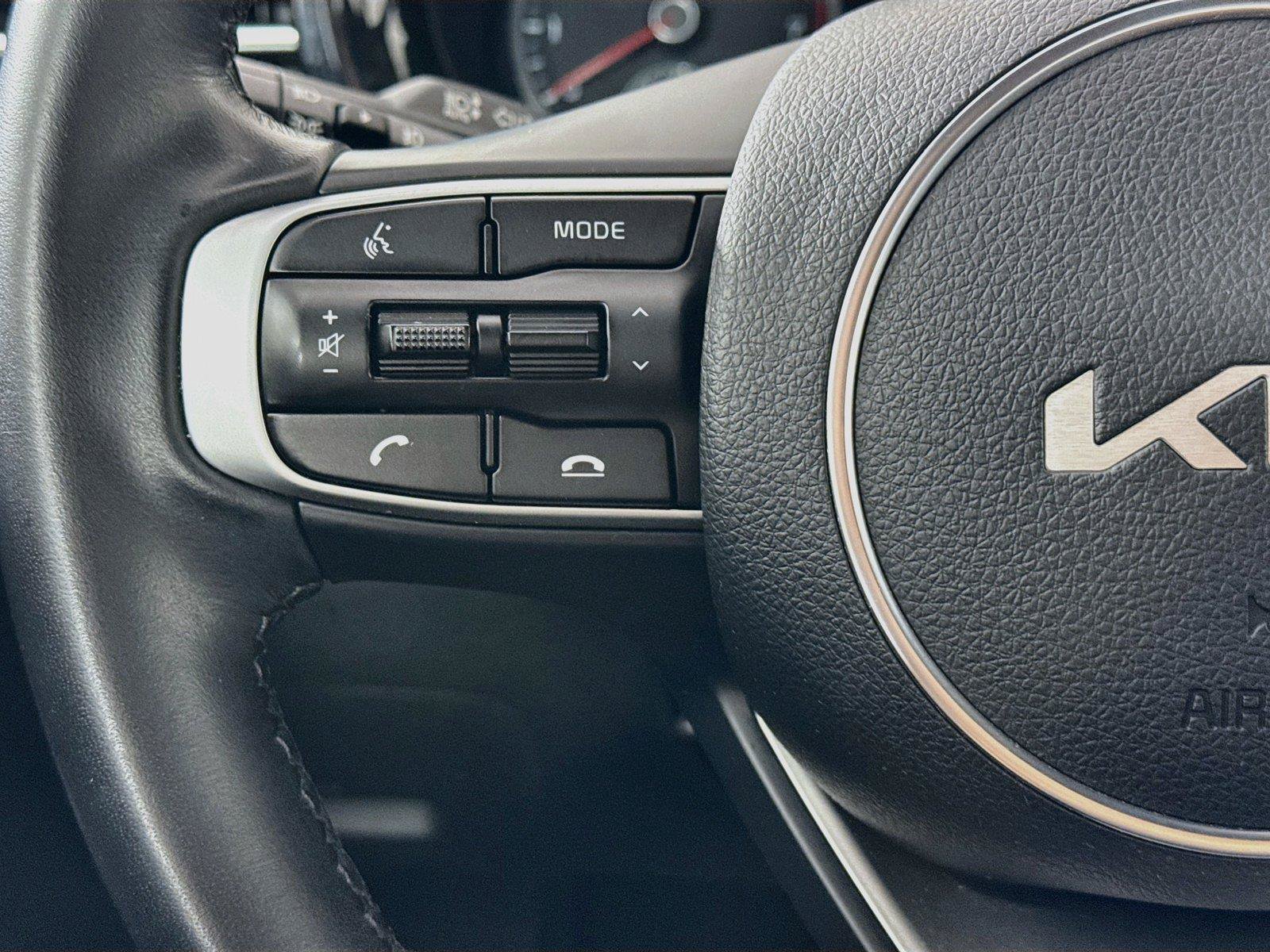 Used 2022 Kia K5 GT-Line FWD image 17