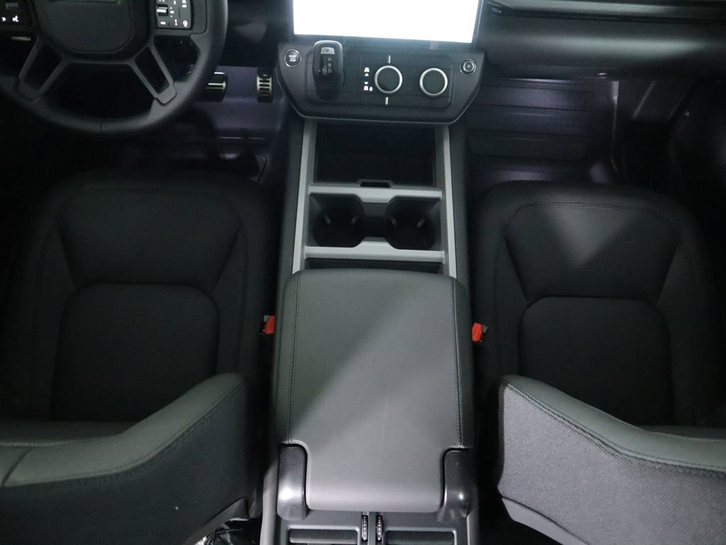New 2026 Land Rover Defender 110 V8 image 17