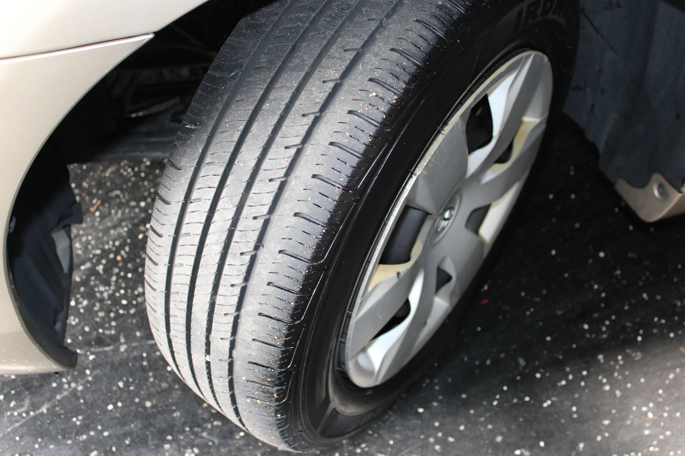 Used 2009 Toyota Camry LE FWD image 24