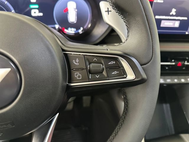 Used 2024 Dodge Hornet R/T w/ R/T Blacktop Package image 16