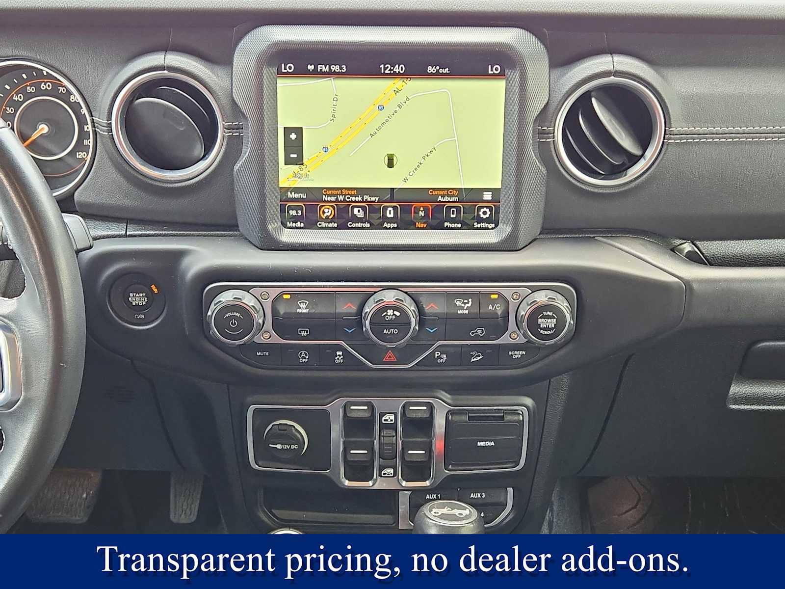 Used 2020 Jeep Wrangler Unlimited Sahara image 35