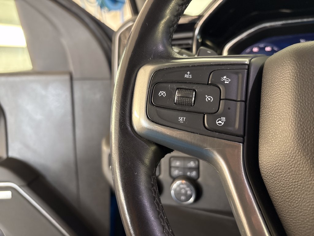 Used 2022 Chevrolet Silverado 1500 LTZ w/ Technology Package AWD/4WD image 57