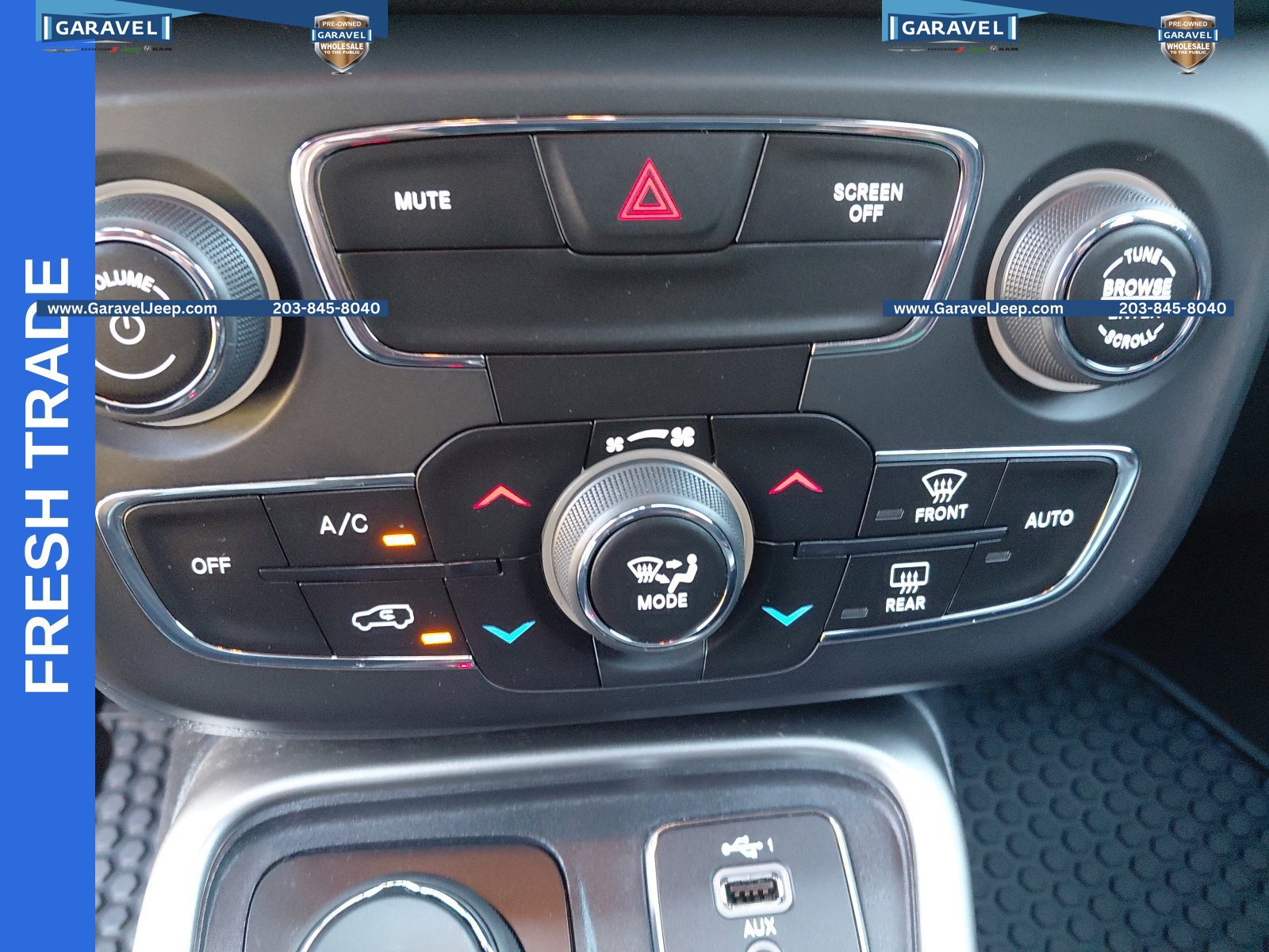 Used 2019 Jeep Compass Latitude w/ Popular Equipment Group AWD/4WD image 9