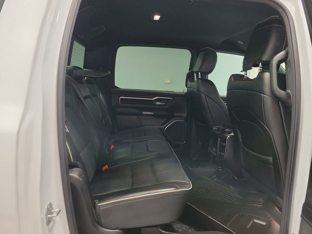 Used 2024 RAM 1500 Laramie AWD/4WD image 12
