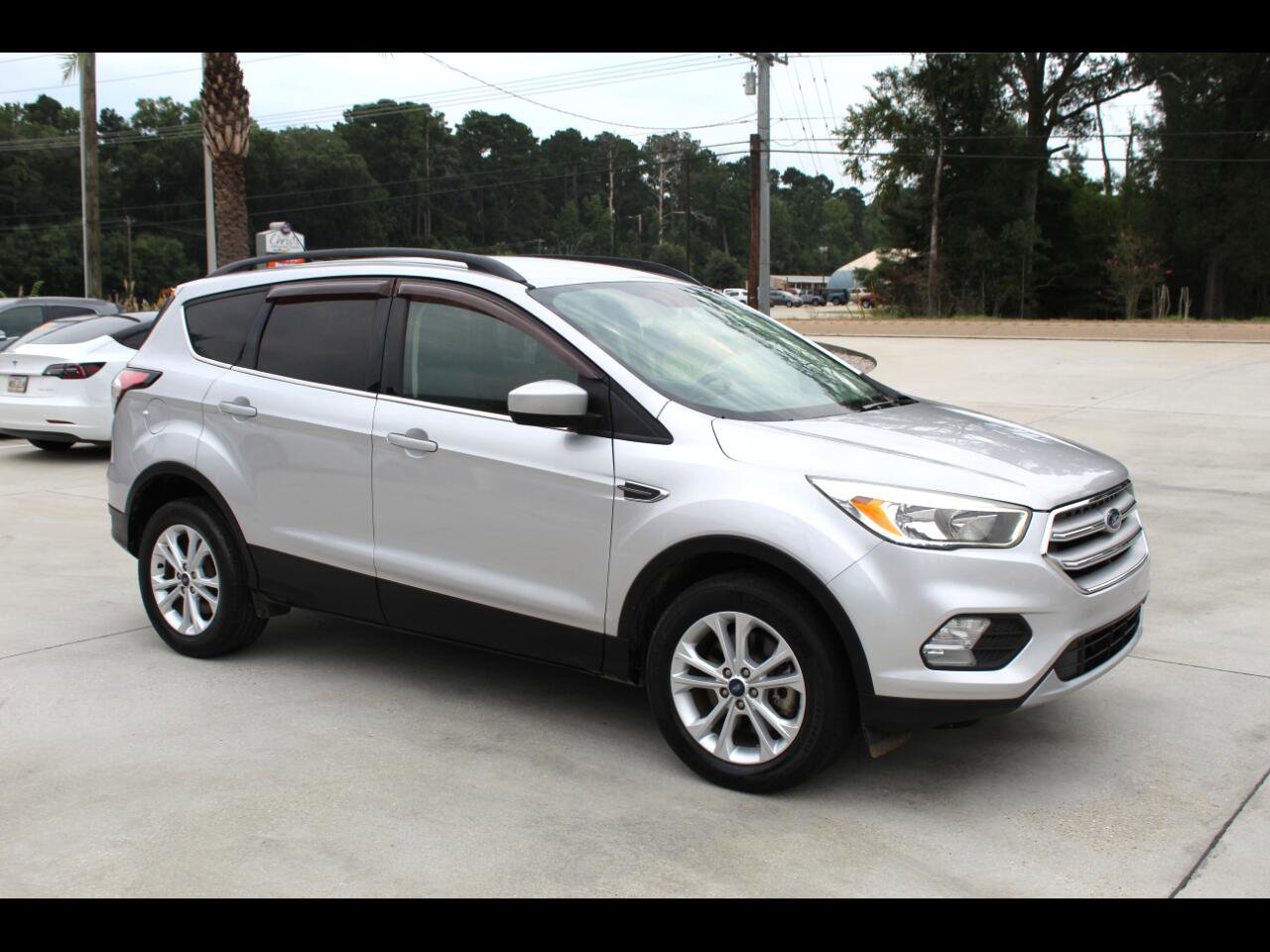 Used 2018 Ford Escape SE