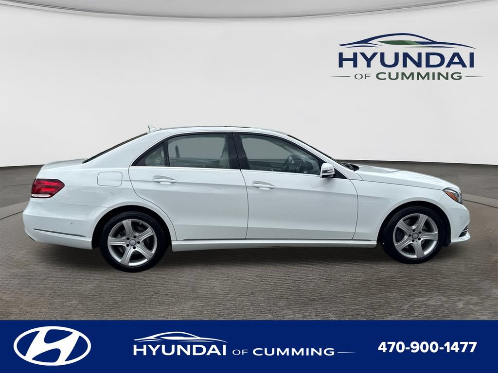 Used 2016 Mercedes-Benz E 350 4MATIC Sedan image 9