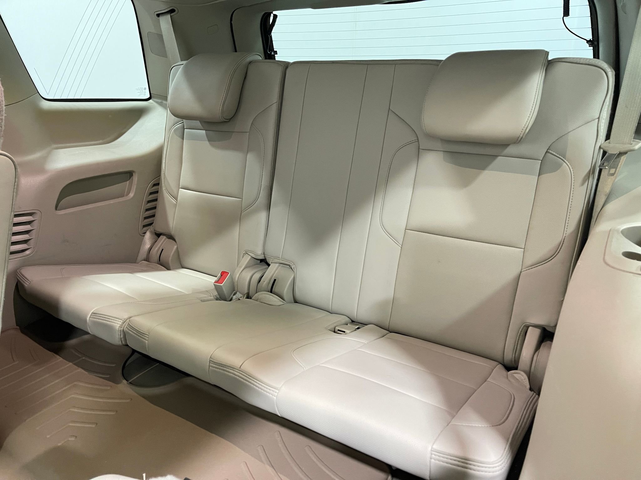 Used 2018 GMC Yukon Denali image 31