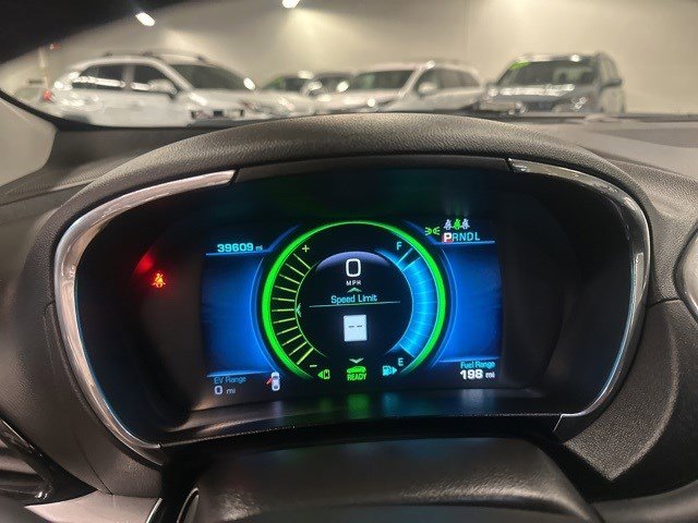 Used 2016 Chevrolet Volt Premier w/ Driver Confidence Package image 16