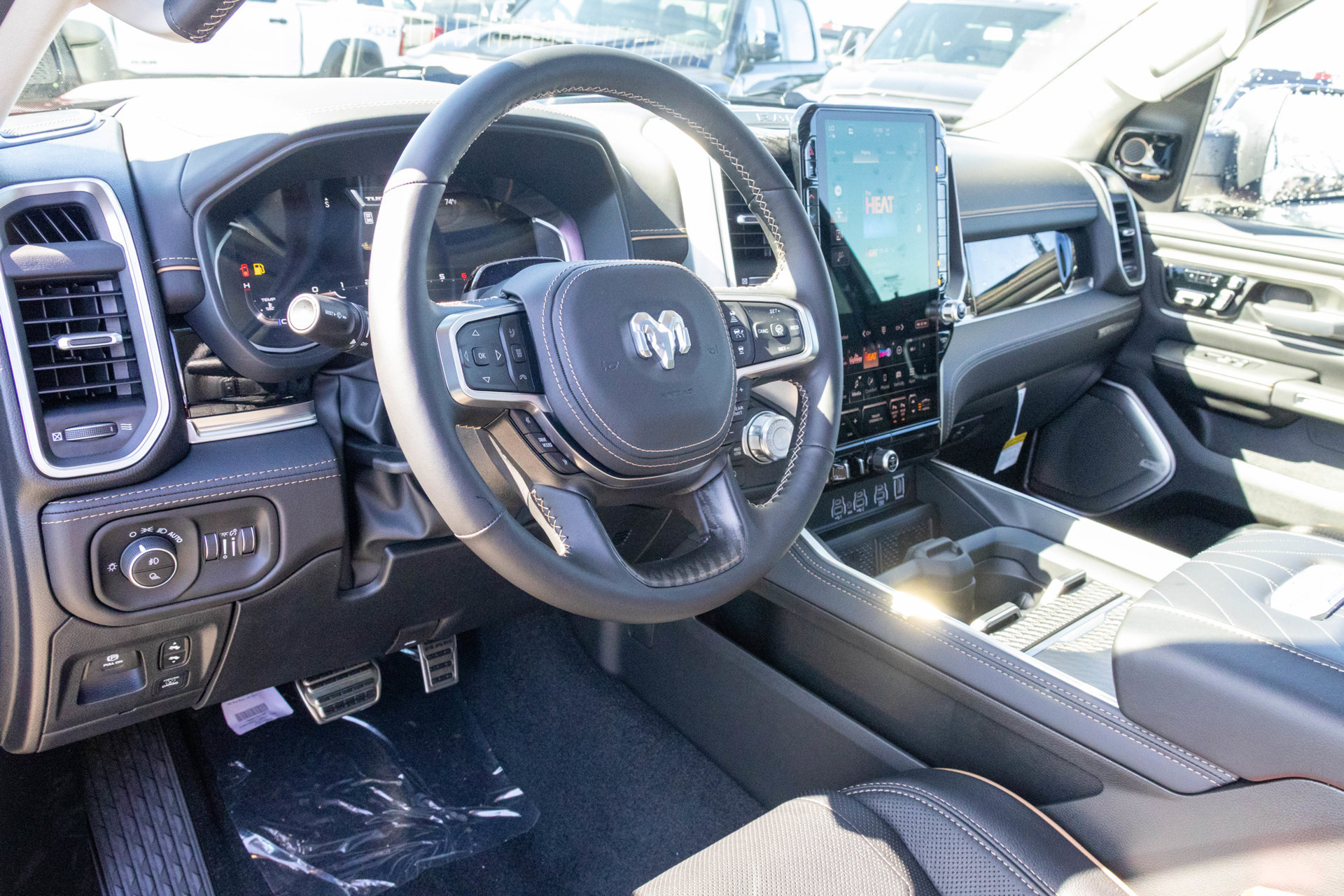 New 2027 RAM 1500 Tungsten AWD/4WD image 3