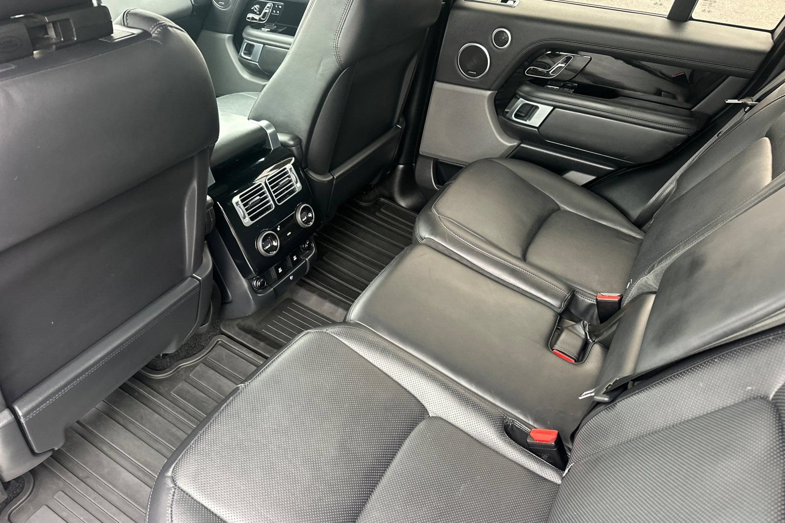 Used 2021 Land Rover Range Rover Westminster Edition AWD/4WD image 11