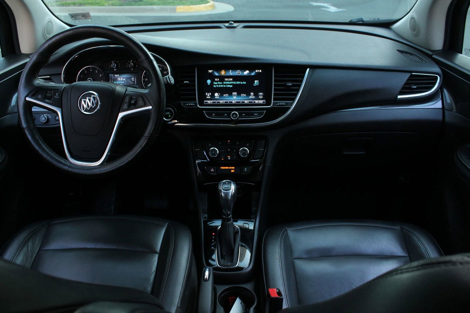 Used 2018 Buick Encore Essence image 25