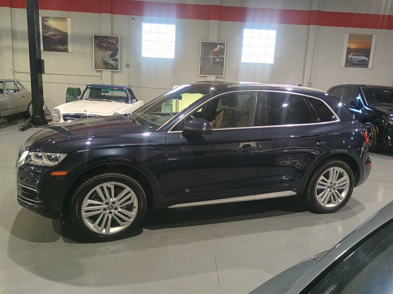 Used 2019 Audi Q5 Prestige image 2
