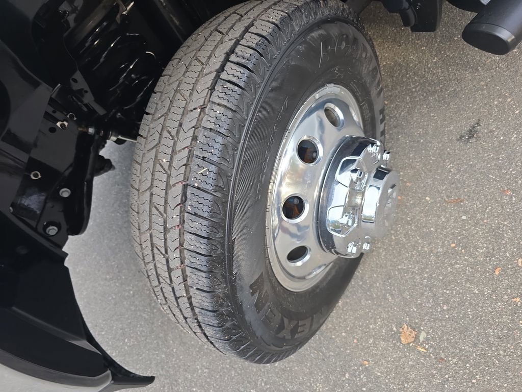 New 2026 RAM 3500 Tradesman w/ Chrome Appearance Group image 31