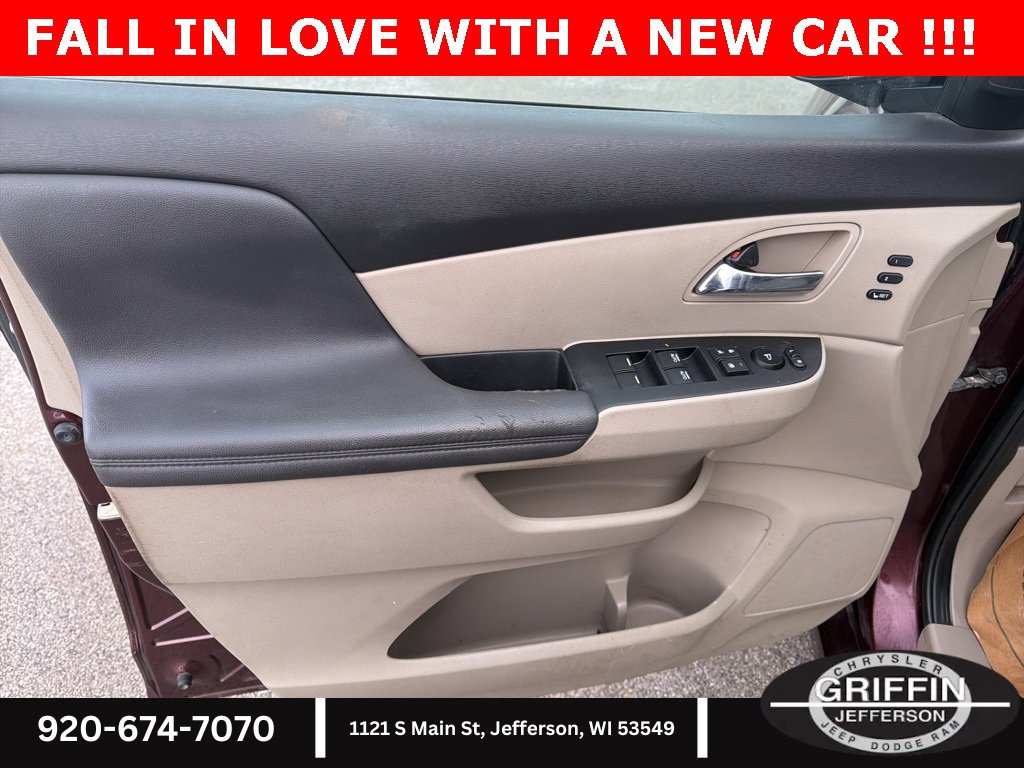 Used 2015 Honda Odyssey Touring Elite image 23