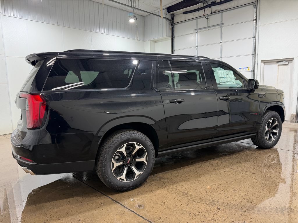 New 2026 GMC Yukon XL AT4 w/ AT4 Premium Plus Package AWD/4WD image 20