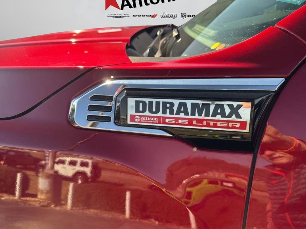 Used 2024 GMC Sierra 2500 SLT w/ SLT Premium Package image 26