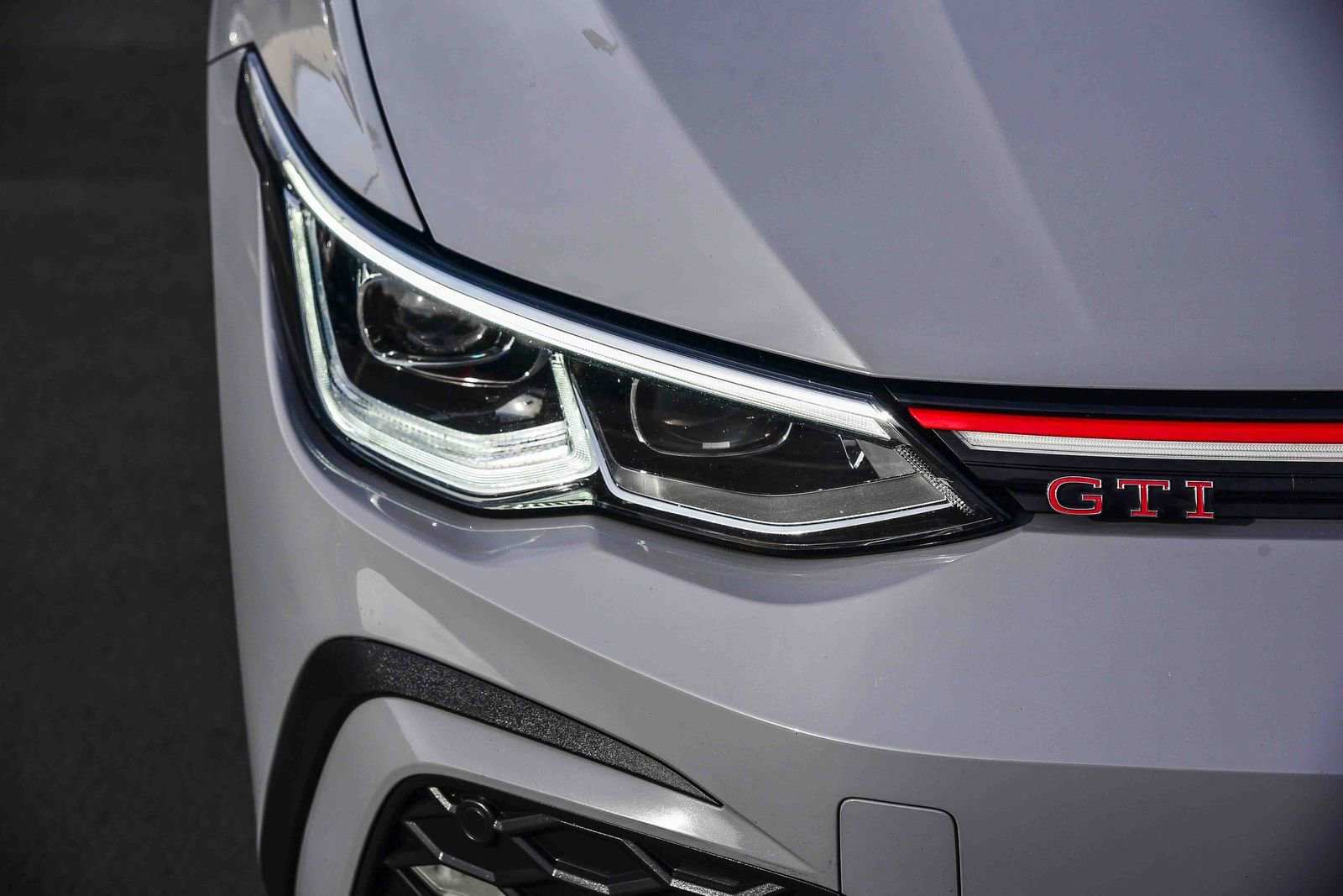 Used 2022 Volkswagen GTI SE image 12