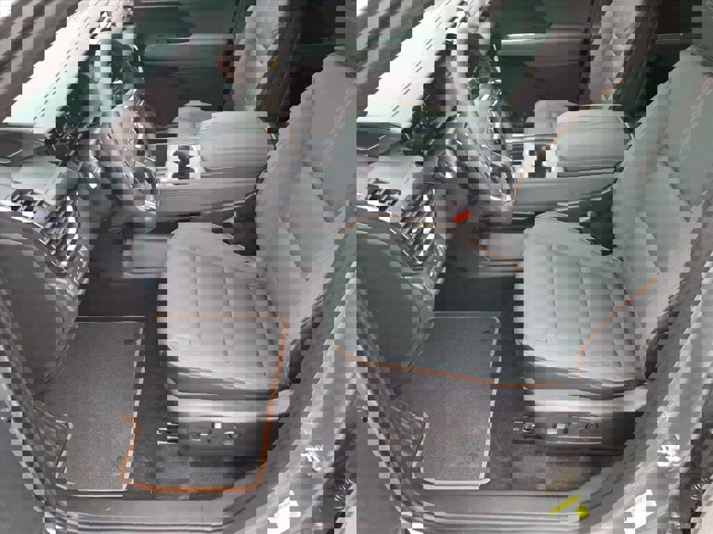 New 2026 GMC Acadia AT4 w/ Luxury Package image 5