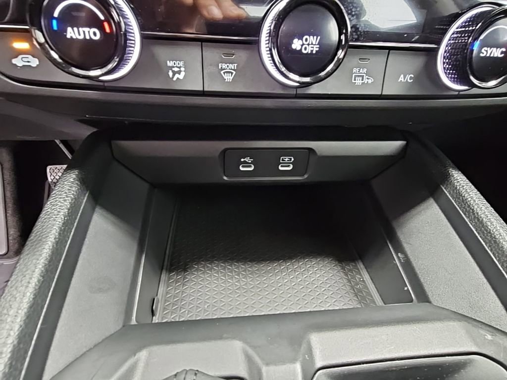 Used 2025 Honda Accord SE image 18