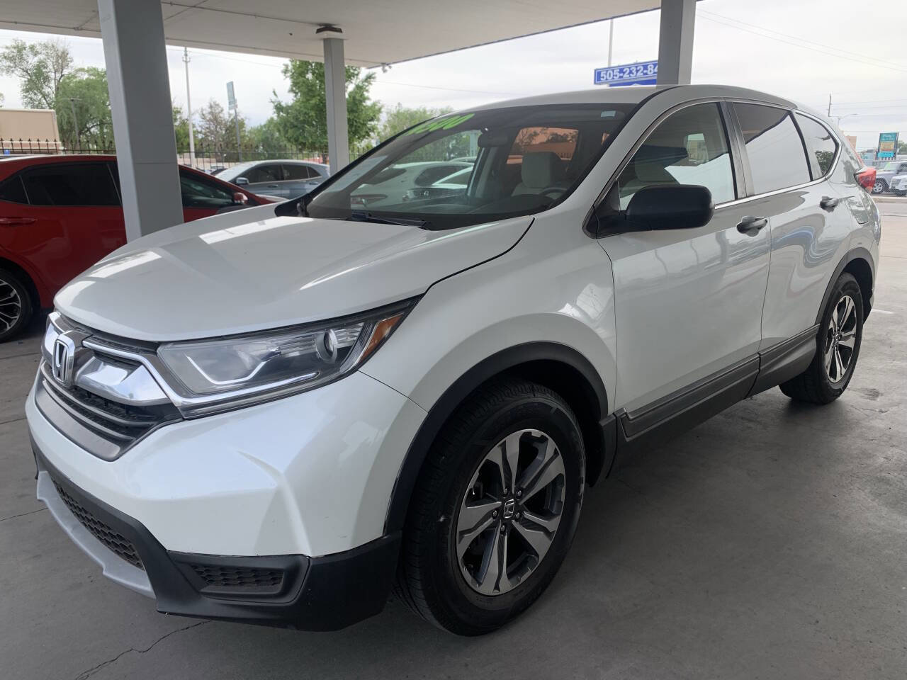 Used 2017 Honda CR-V LX image 3