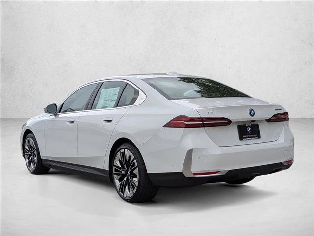 New 2026 BMW i5 eDrive40 RWD image 8