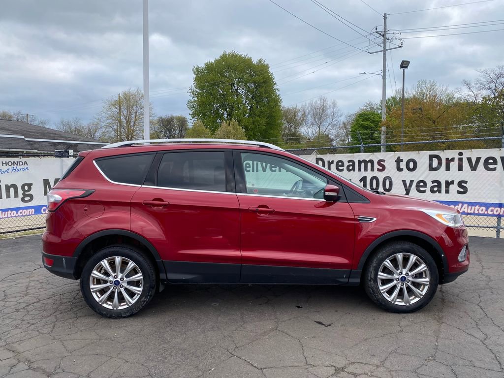 Used 2017 Ford Escape Titanium w/ Canadian Touring Package AWD/4WD image 2