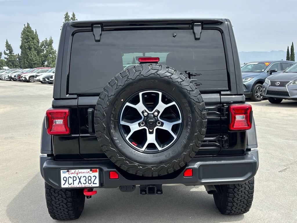 Used 2022 Jeep Wrangler Unlimited Rubicon w/ LED Lighting Group AWD/4WD image 4