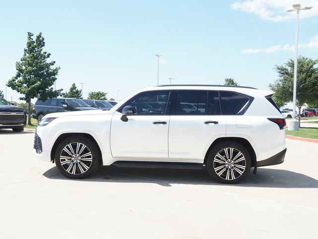 Used 2025 Lexus LX 700h Luxury w/ Appearance Package AWD/4WD image 3