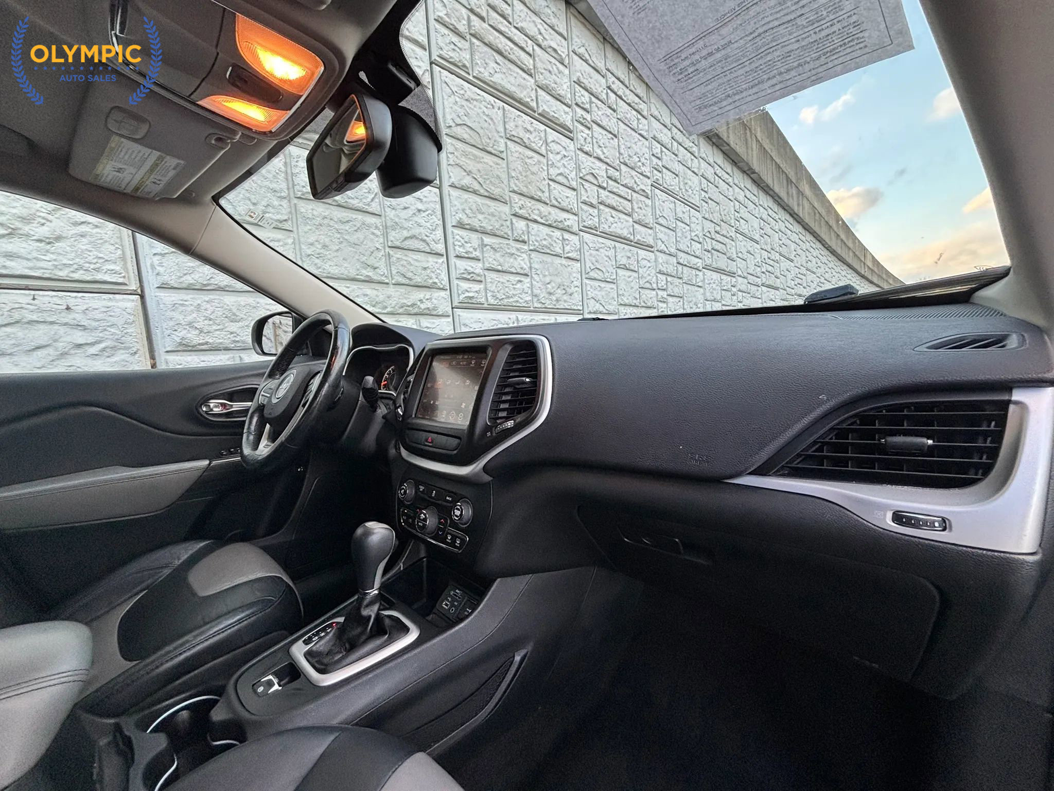 Used 2014 Jeep Cherokee Limited w/ Trailer Tow Group image 19