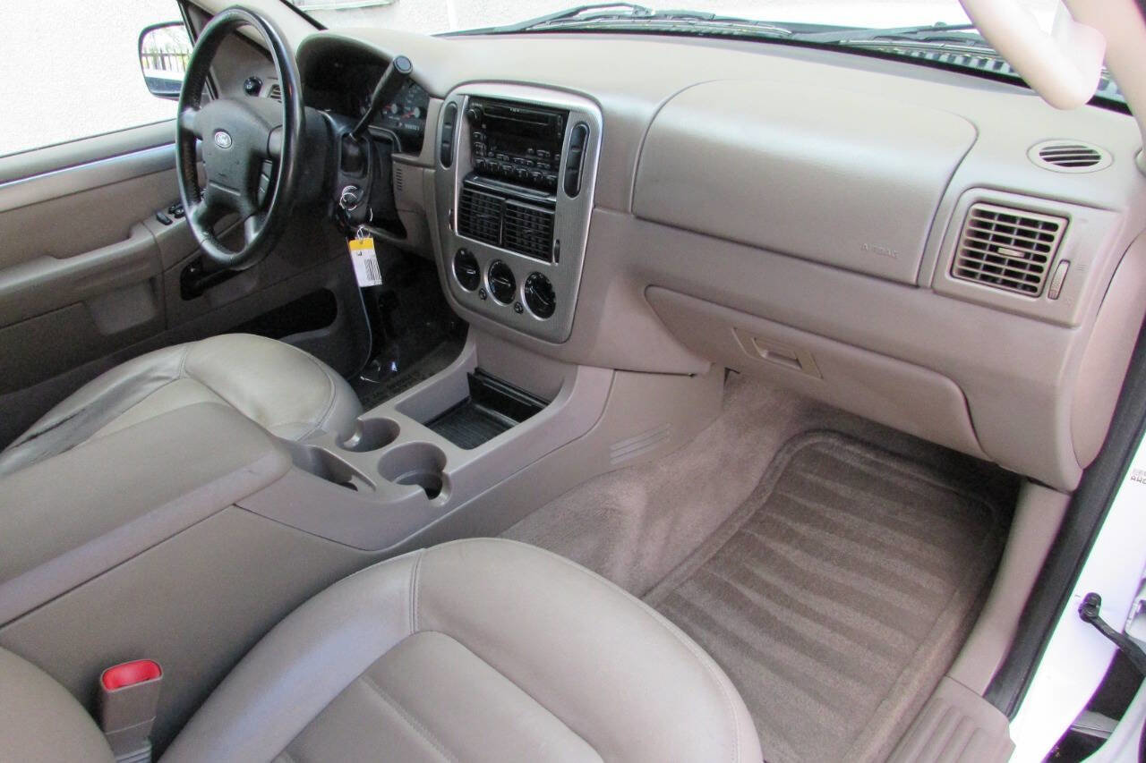 Used 2003 Ford Explorer Sport XLT image 35