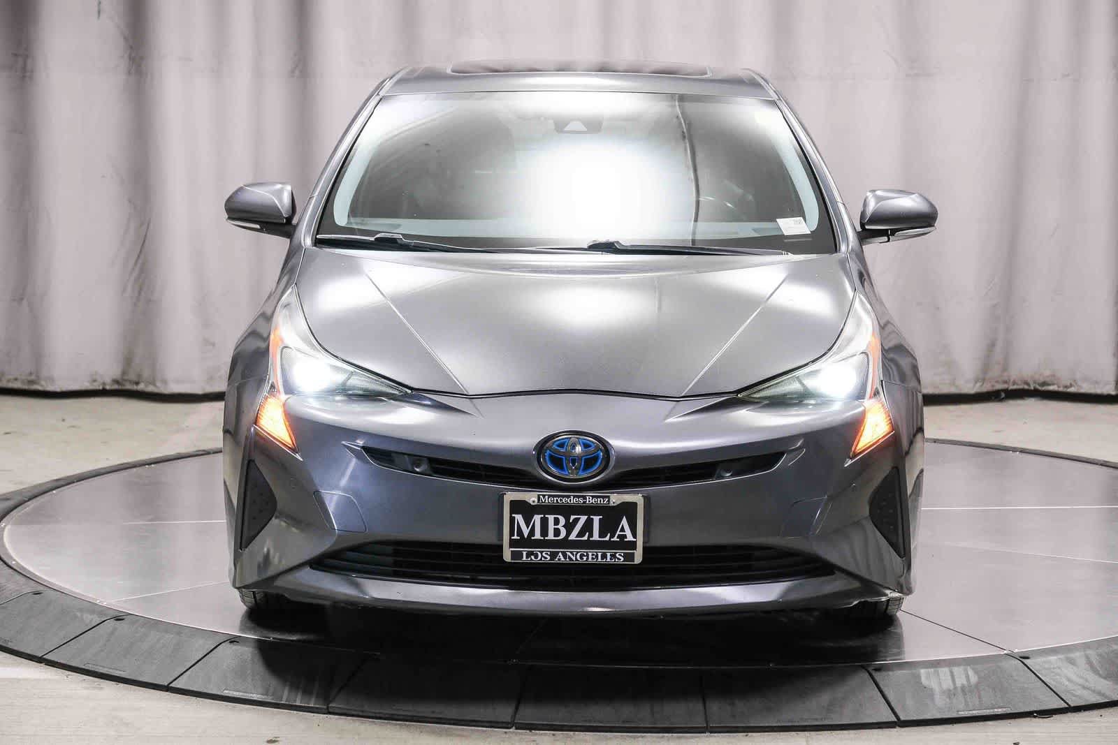 Used 2017 Toyota Prius Four w/ Advanced Technology Package FWD image 6