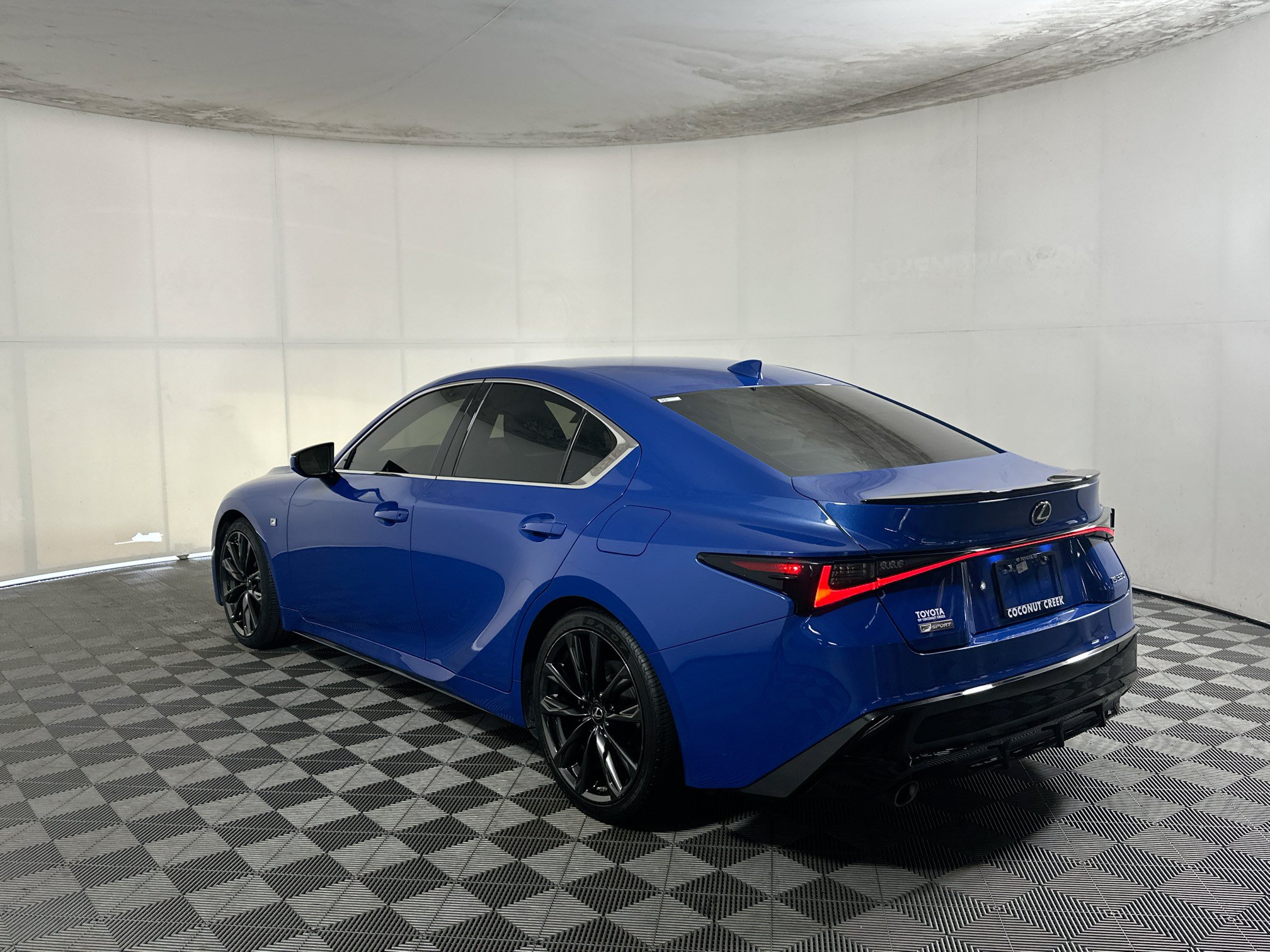 Used 2021 Lexus IS 350 F Sport w/ Accessory Package RWD image 5