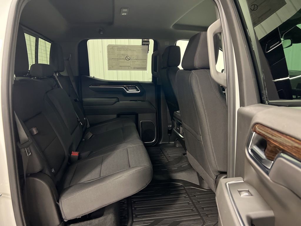 New 2026 GMC Sierra 1500 Elevation image 10