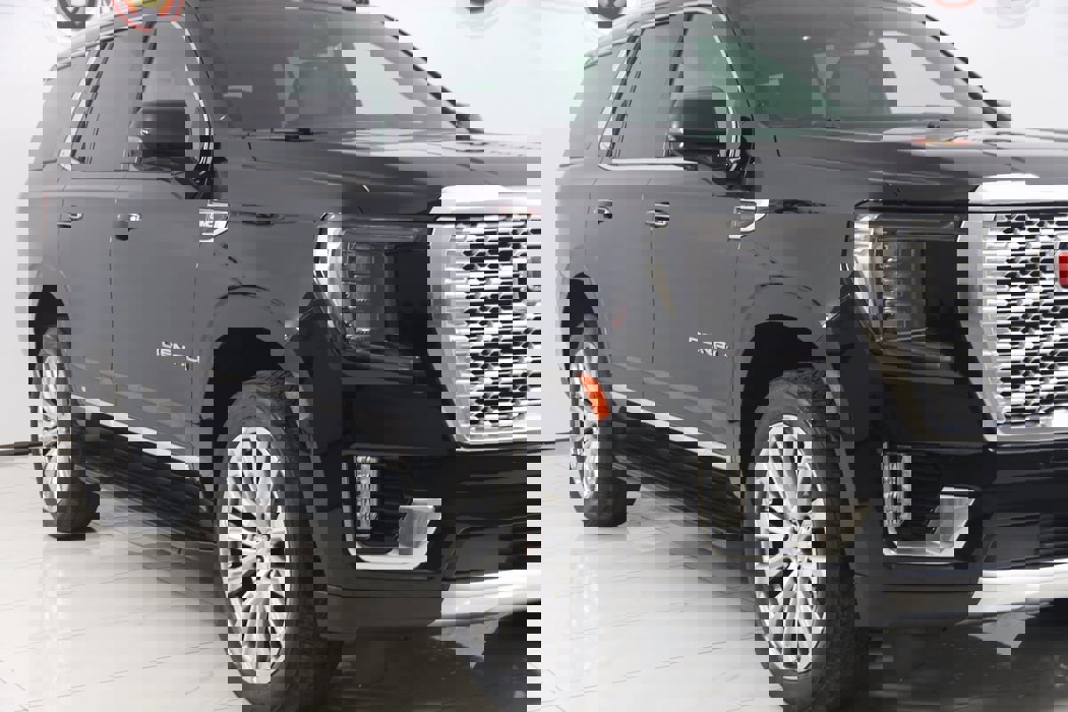 Used 2022 GMC Yukon Denali image 40