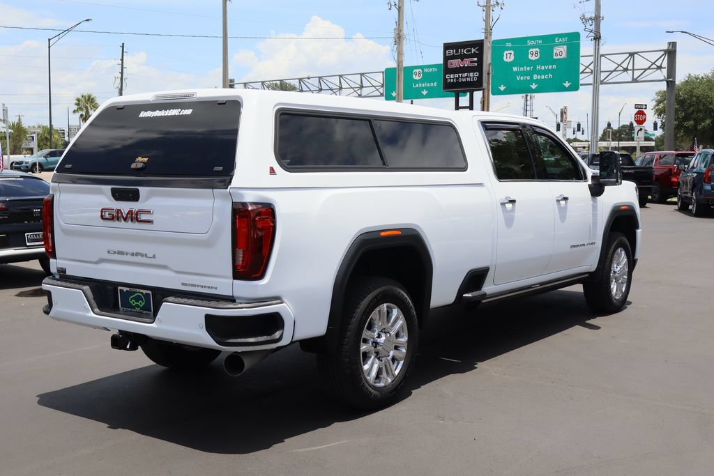 Certified 2022 GMC Sierra 3500 Denali w/ Technology Package AWD/4WD image 9