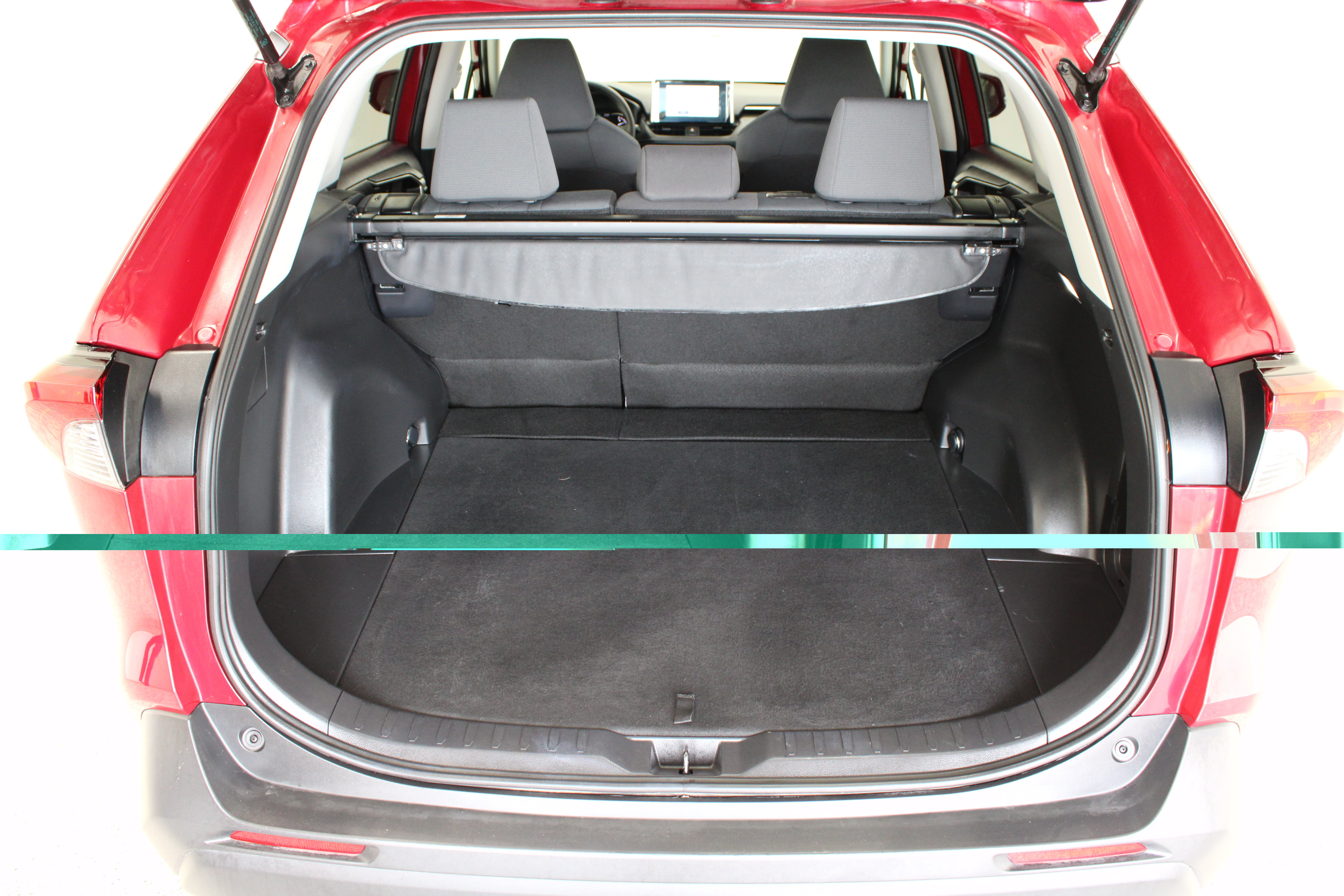 Used 2025 Toyota RAV4 XLE FWD image 31