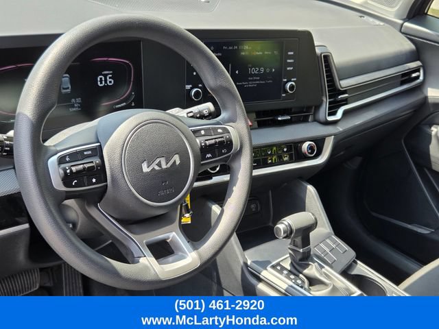 Used 2024 Kia Sportage LX FWD image 9