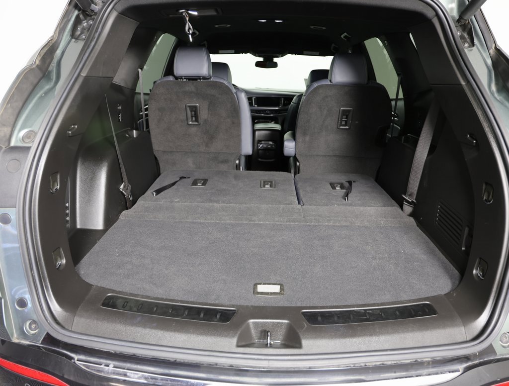 Certified 2022 Buick Enclave Essence image 8