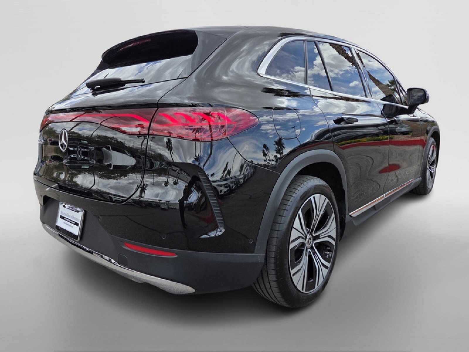 Certified 2024 Mercedes-Benz EQE 350+ SUV image 5