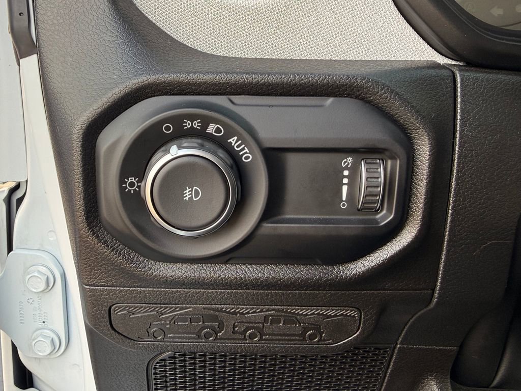 Used 2024 Jeep Wrangler Sport S image 18