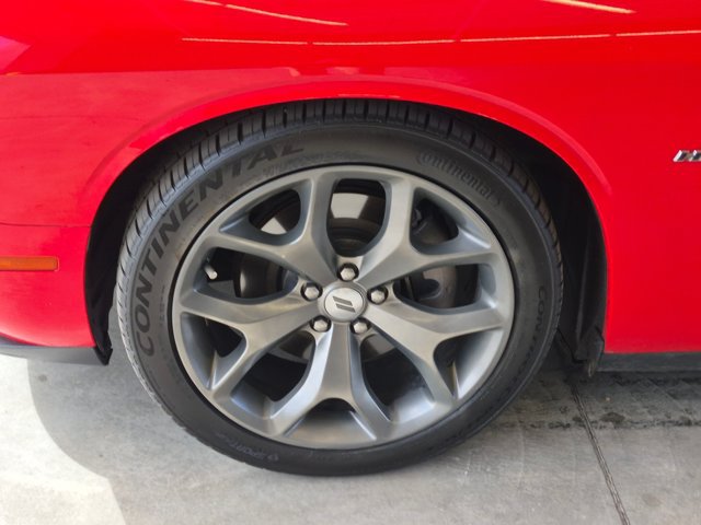Used 2017 Dodge Challenger R/T Plus RWD image 28