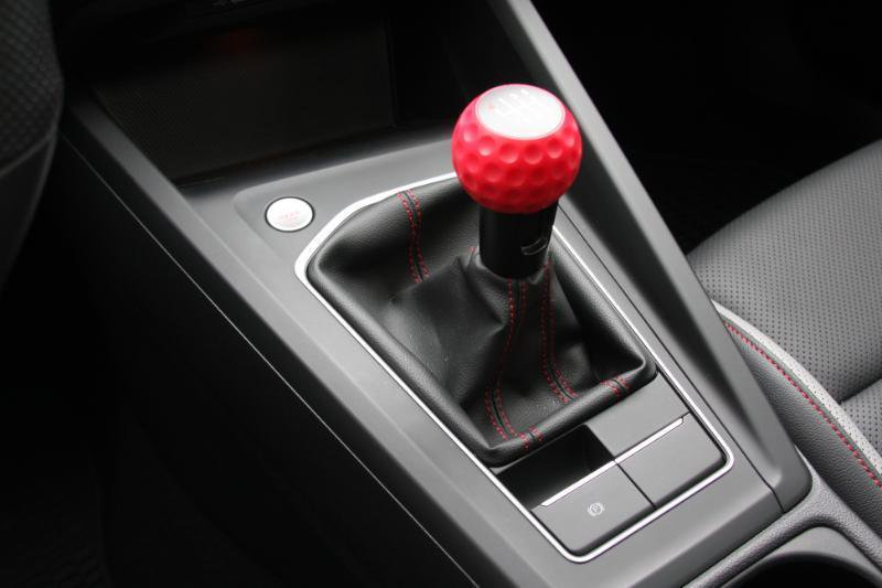 Used 2022 Volkswagen GTI Autobahn FWD image 35