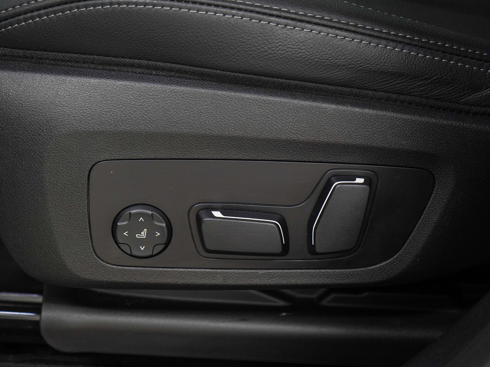Used 2024 BMW X3 M40i w/ Premium Package AWD/4WD image 26