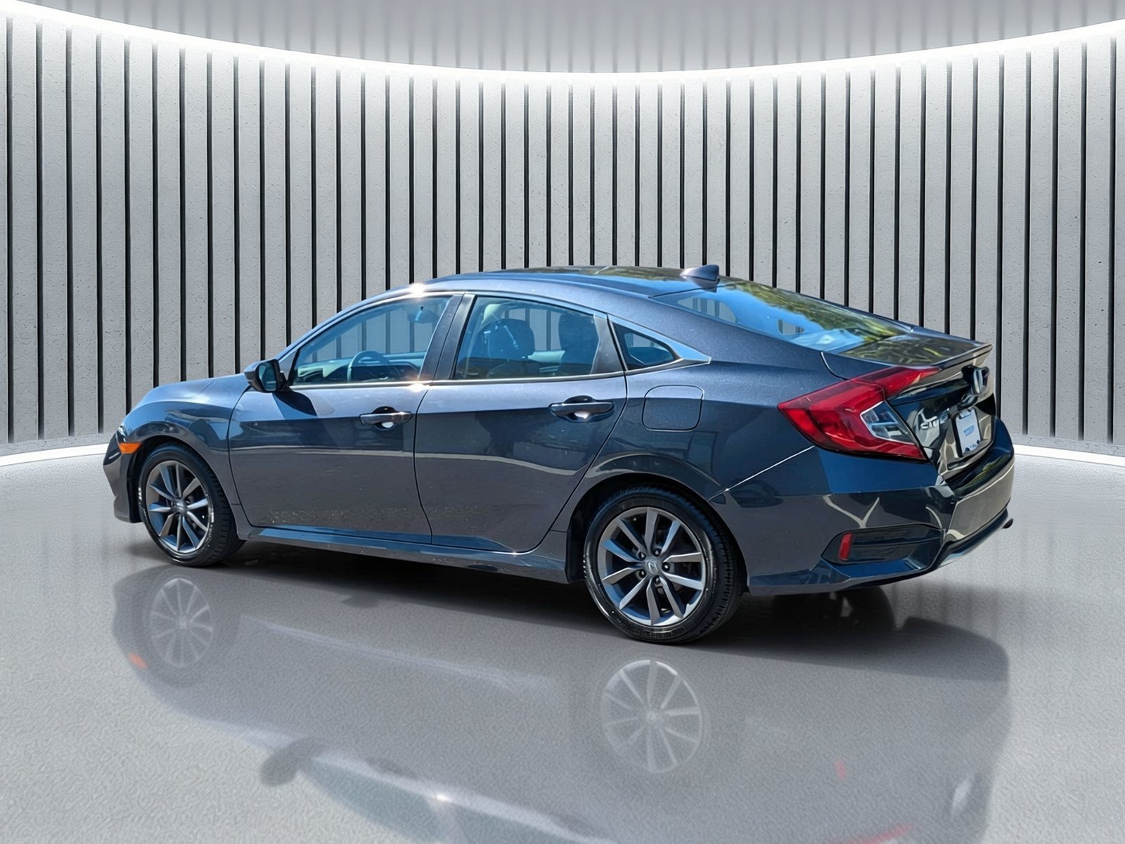 Used 2019 Honda Civic EX image 8