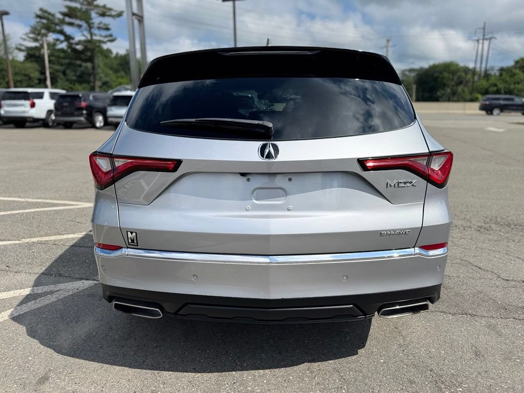 Used 2023 Acura MDX w/ Technology Package AWD/4WD image 6