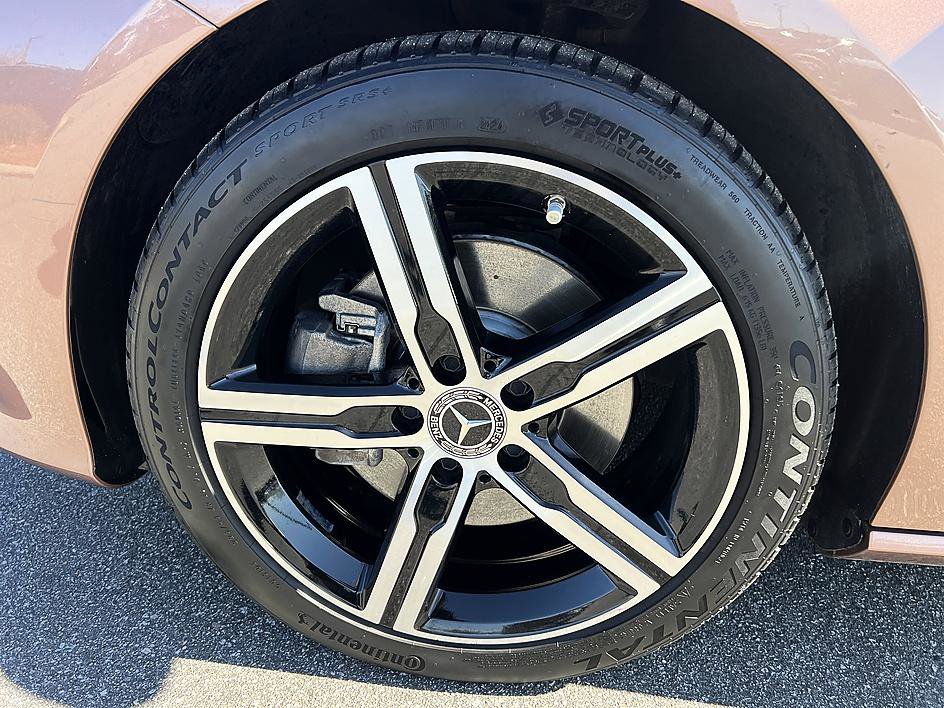 Used 2022 Mercedes-Benz CLA 250 CLA 250 image 9