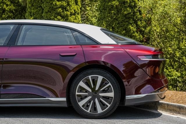 Used 2024 Lucid Air Touring AWD/4WD image 10