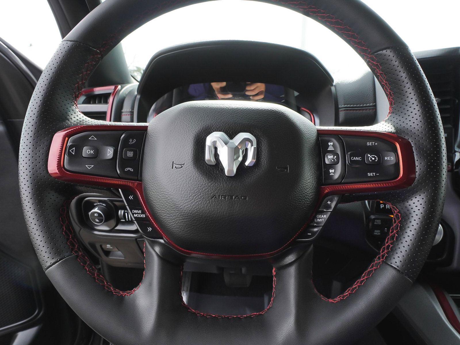 Used 2025 RAM 1500 Rebel AWD/4WD image 17